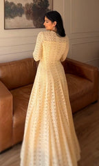 AMALIA : Robe longue en dentelle jaune beurre