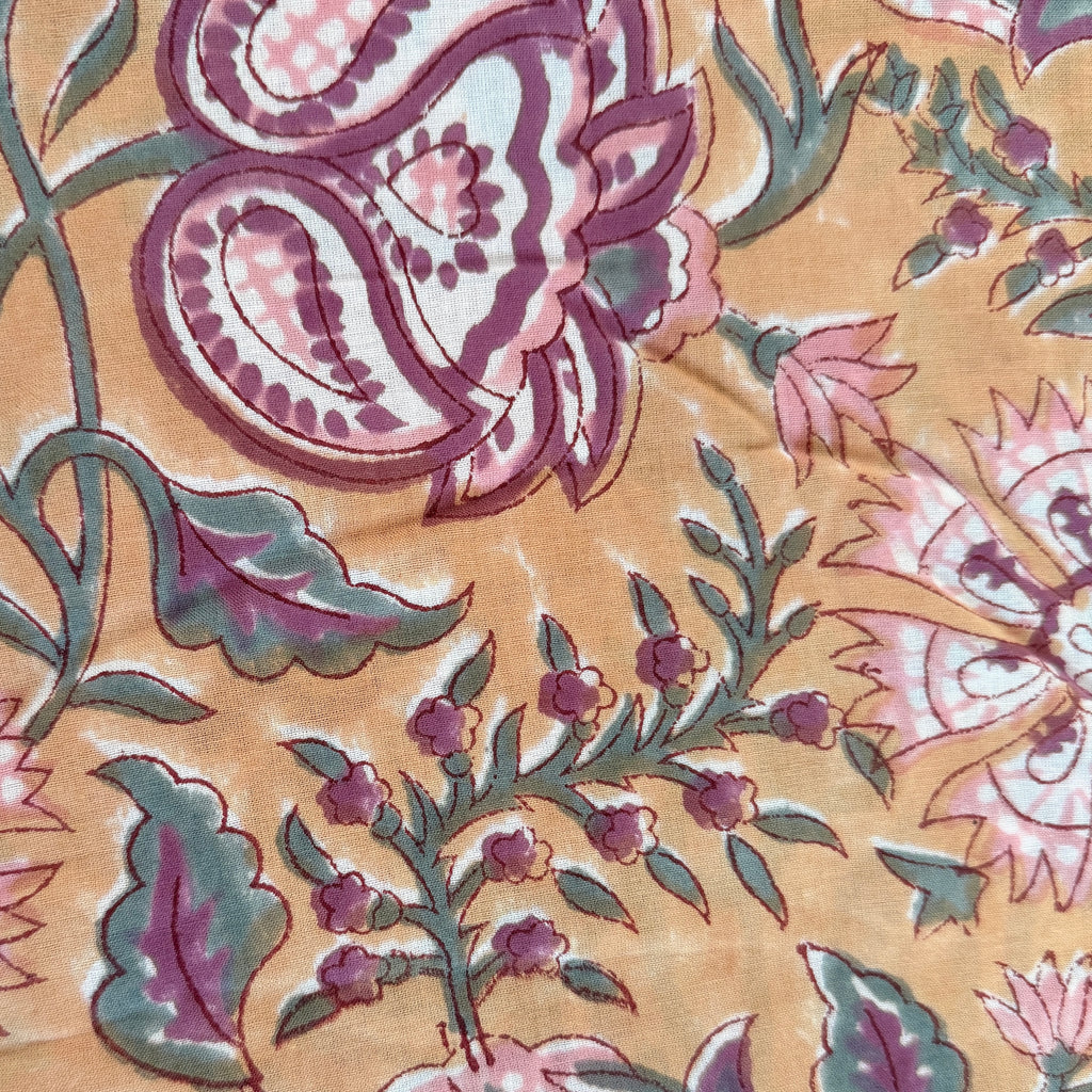 ANAYA : Robe longue (Tea dress) aux motifs fleuris