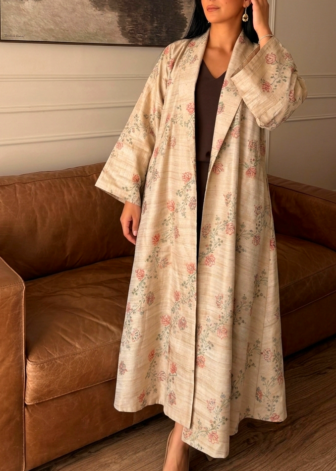 RANI : Veste longue en soie brodée