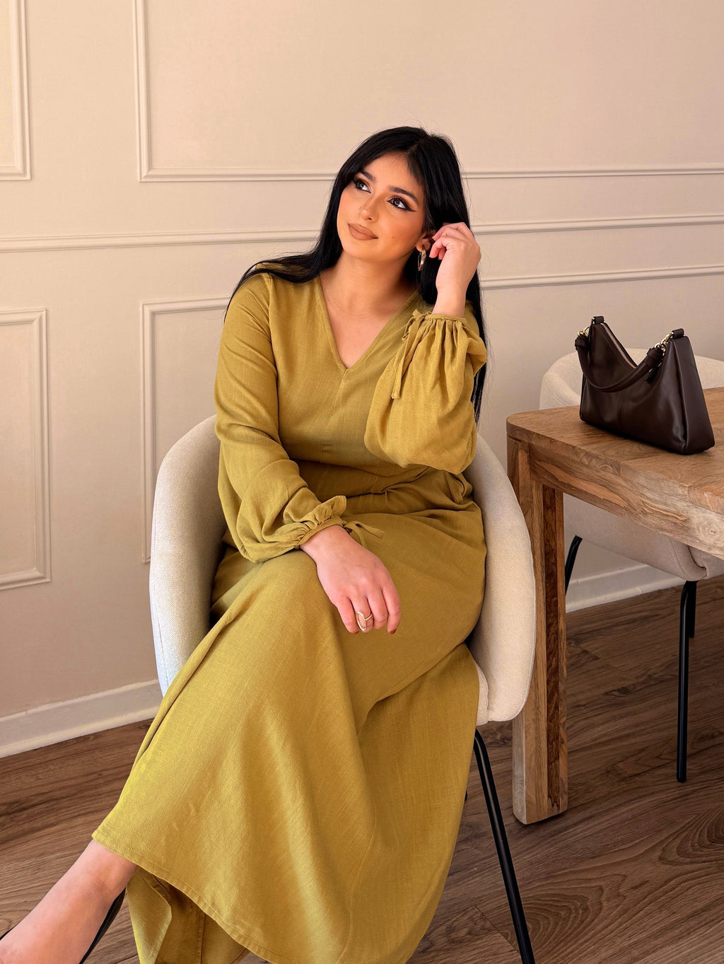 OLIVIA : Robe longue à liens de serrage